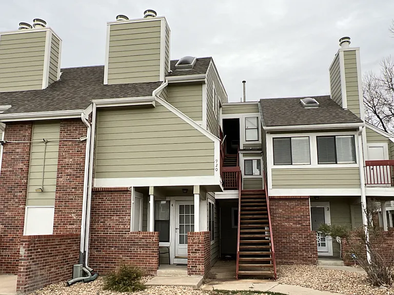 920 S Dawson Way #17 — Photo 7