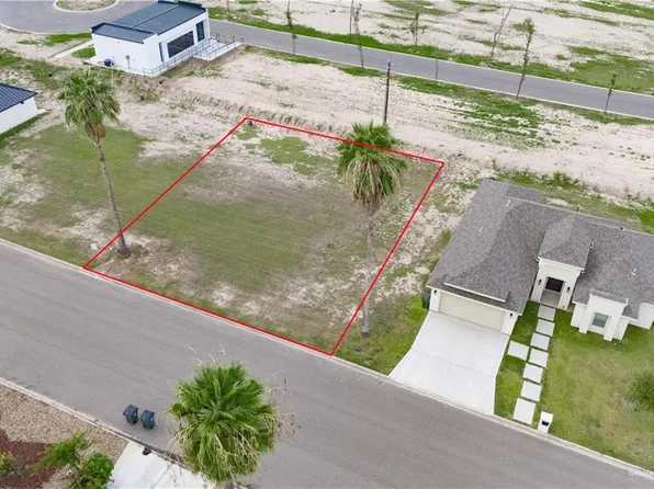 2011 River Bend Dr, Mission, TX 78572