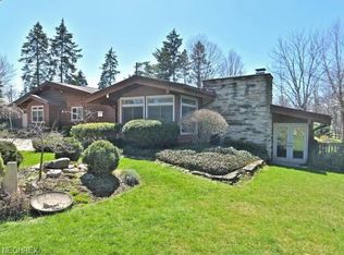 295 Windward Dr, Elyria, OH