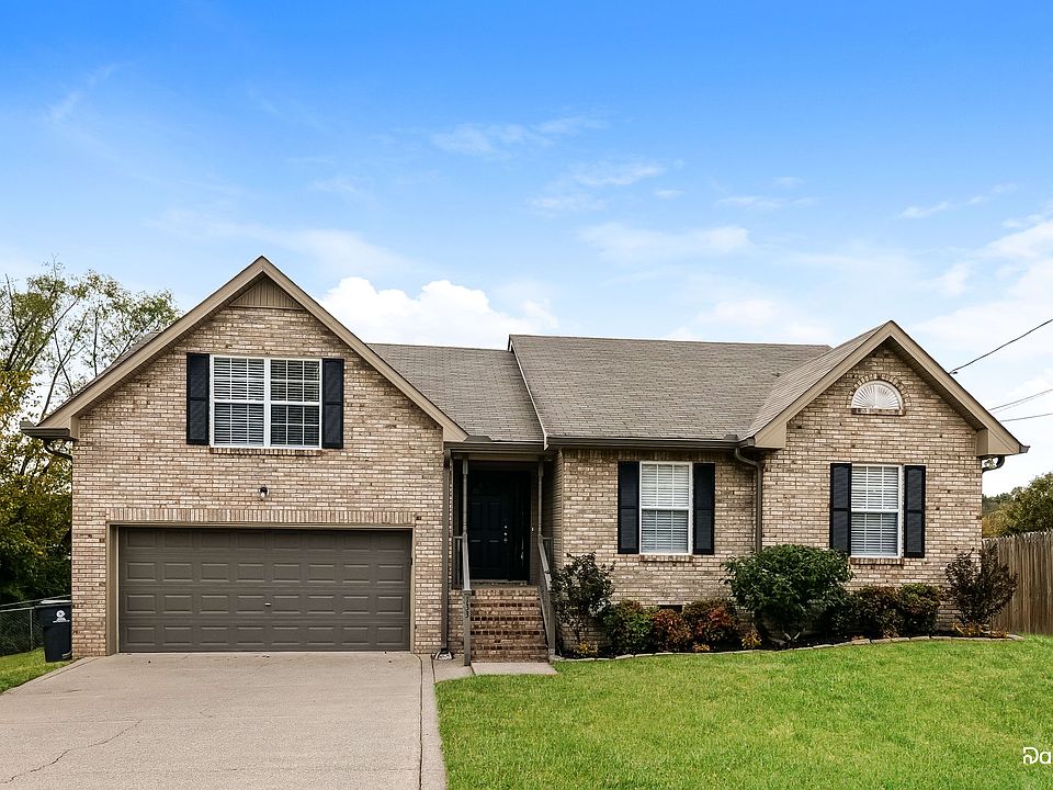 1st image of 133 Cimmaron Dr
