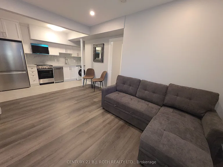 82 Albert St N #6 — Photo 9