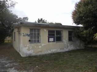 2140 NW 3rd St, Pompano Beach, FL 33069