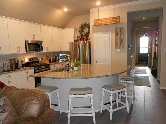 Breakfast bar