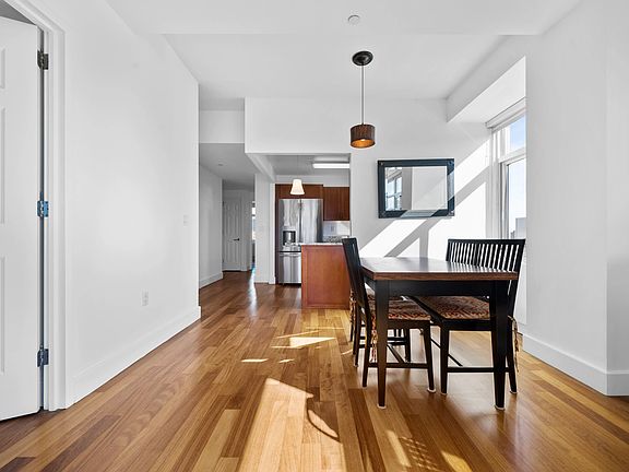 3rd image of 106 W 116th St APT 9C