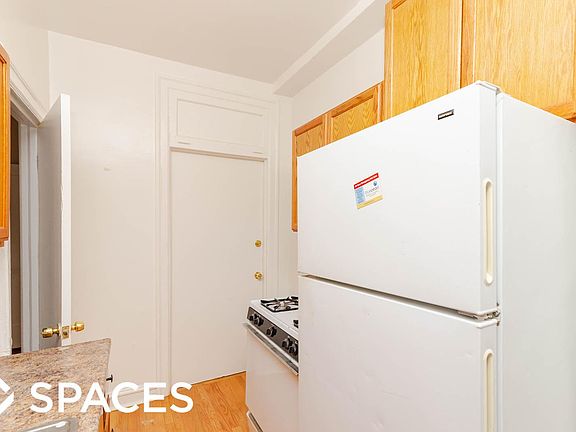 5th image of 1371 W Estes Ave #_f3