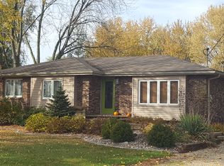 8095 Ashworth Rd, West Des Moines, IA 50266