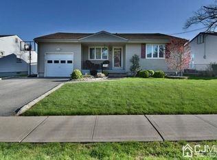 55 Ira Ave, Colonia, NJ 07067