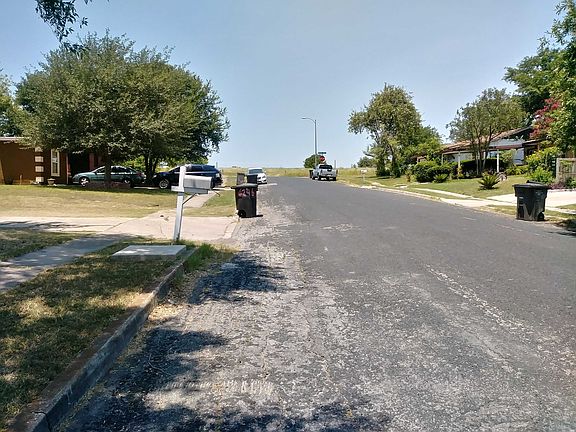 4th image of 6246 Lark Valley Dr