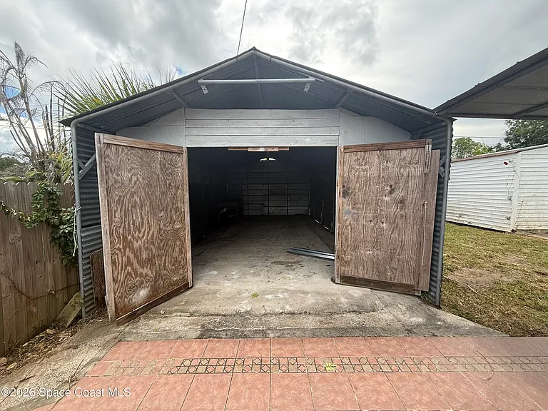 1506 Heartwellville St NW — Photo 24