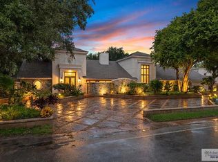 145 Calle Jacaranda, Brownsville, TX 78520