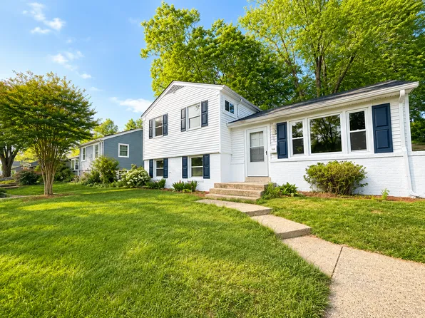 615 Edmonston Dr, Rockville, MD 20851