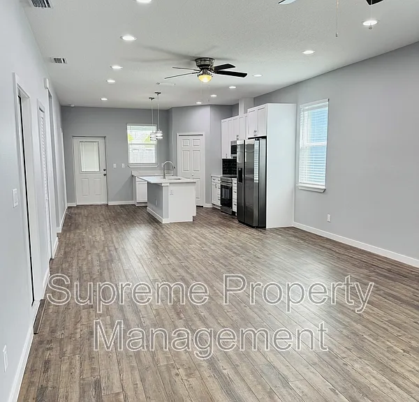 6073 Vermont Ave — Photo 9