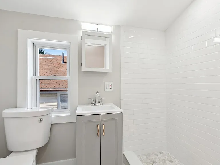 77 Reed Ave #2 — Photo 14