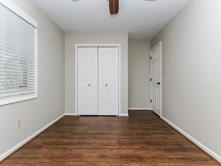 9119 Lansburgh Ct — Photo 10