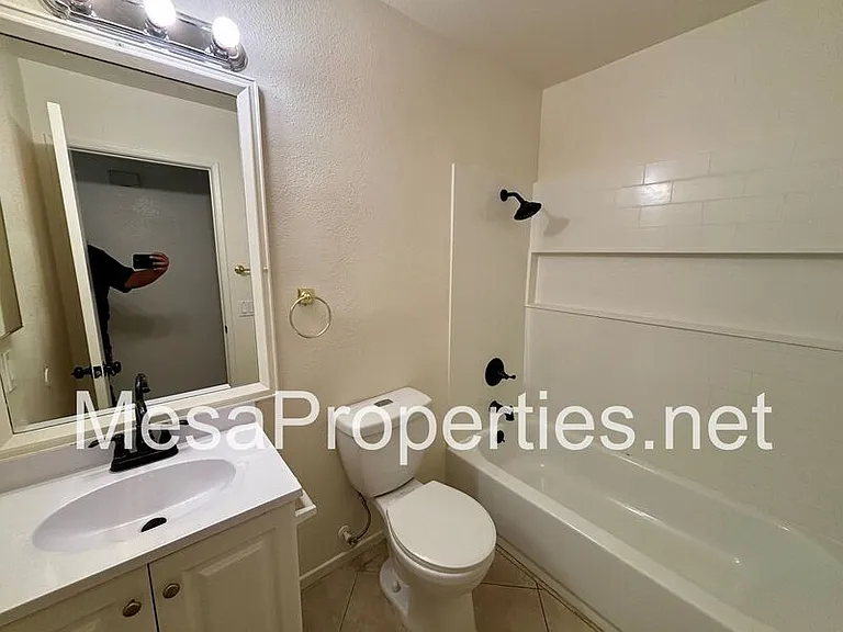 1412 Pace Ct — Photo 11