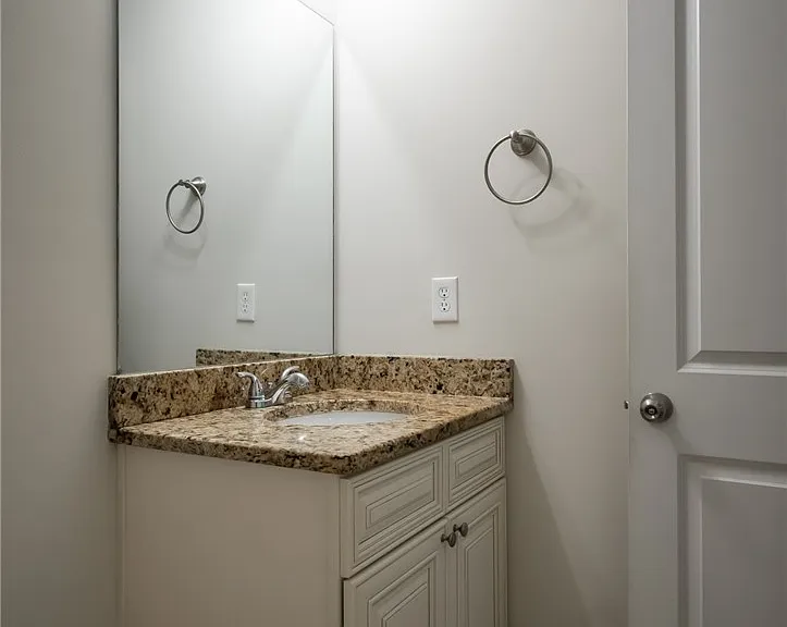 1131 Binghampton Cir — Photo 13