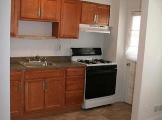 324 Hornel St, Baltimore, MD 21224