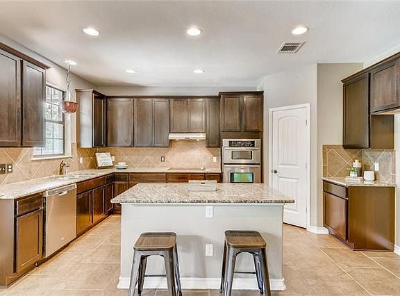 2nd image of 10237 English Oak Dr
