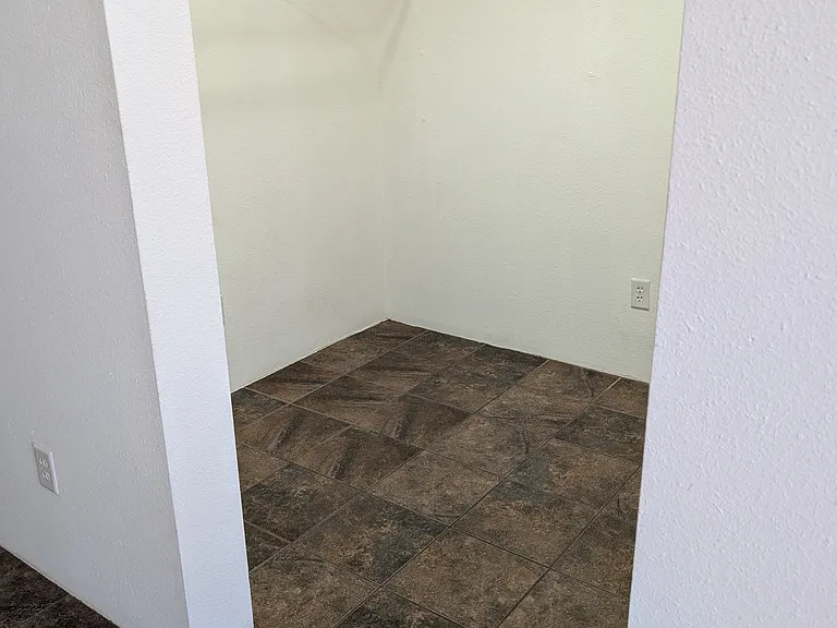 1404 Taos St #A — Photo 9