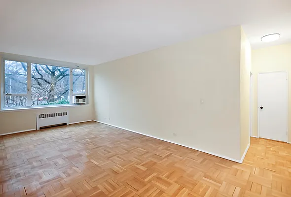 Rented by Re/Max In The City | media 21