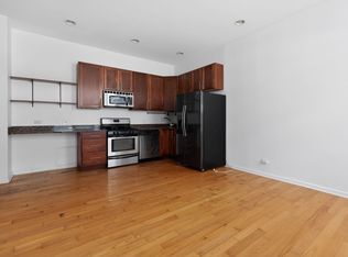 811 W Eastwood Ave APT 101, Chicago, IL 60640