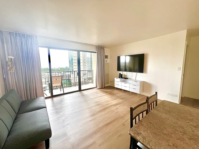2140 Kuhio Ave #1205 — Photo 12