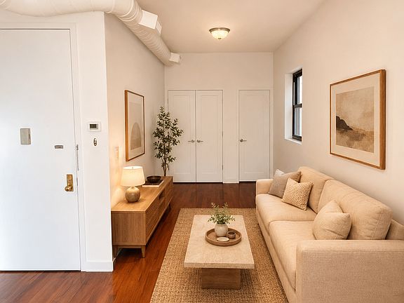 2nd image of 110 Cooper St #3A