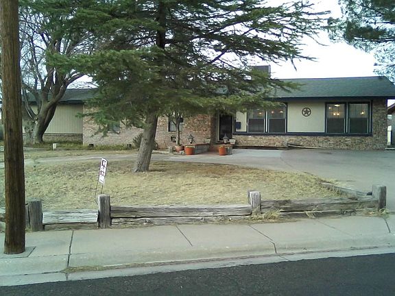 2nd image of 1500 E Highland Dr