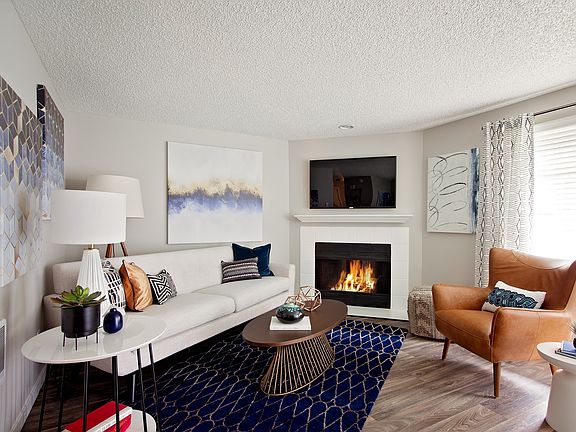 5th image of 604 SE 121st Ave #201