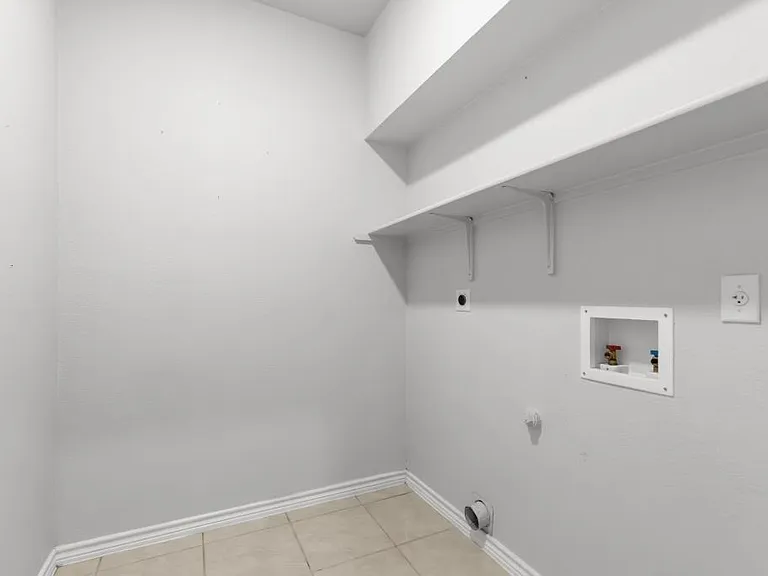 2802 Scottsdale Dr — Photo 18