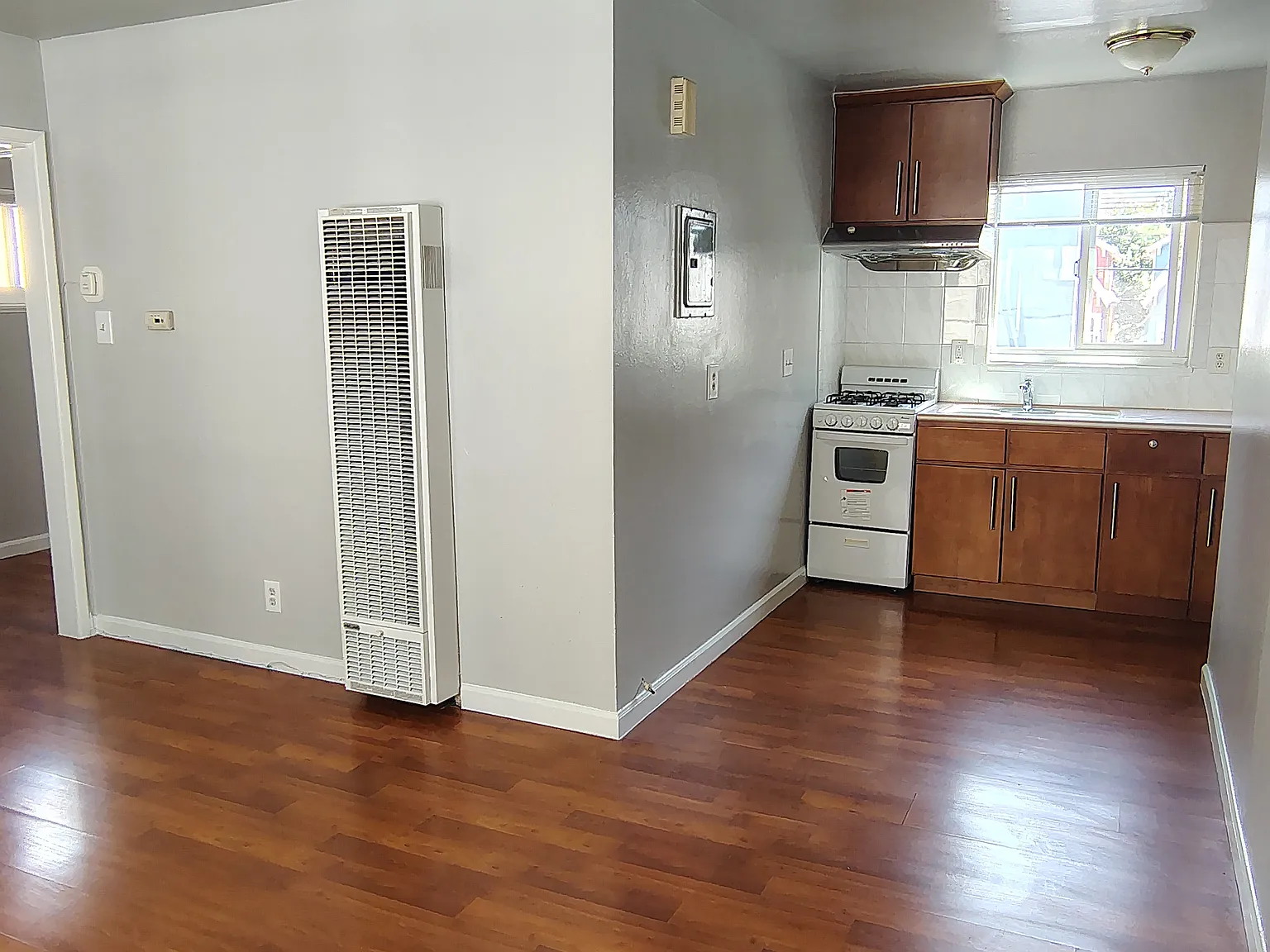 1 bed, 600 sqft, $1,695 — Photo 3