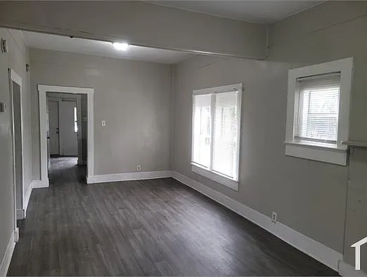 1215 Historic Goldsboro Blvd — Photo 11