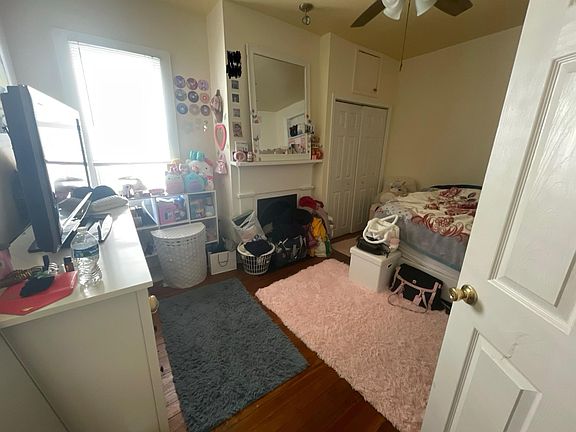 4th image of 307 S Pine St