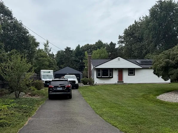 11 Zimmer Road, Granby, CT 06035