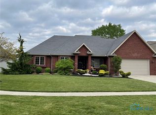 8145 Clearbrook Dr, Findlay, OH 45840