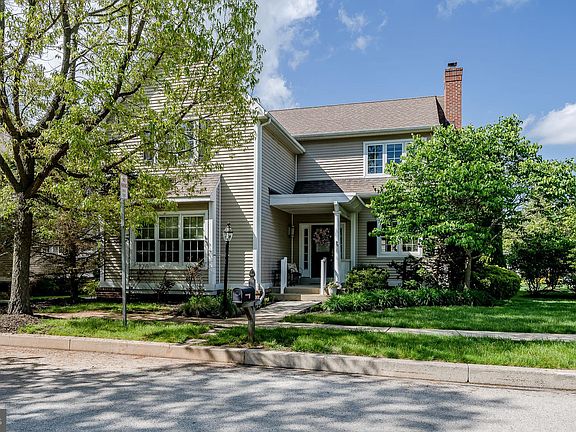 4th image of 474 Fairmont Dr