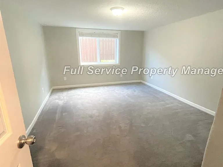 602 S 20th Pl — Photo 22