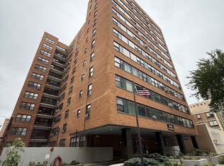 6118 N Sheridan Rd APT 1006, Chicago, IL 60660