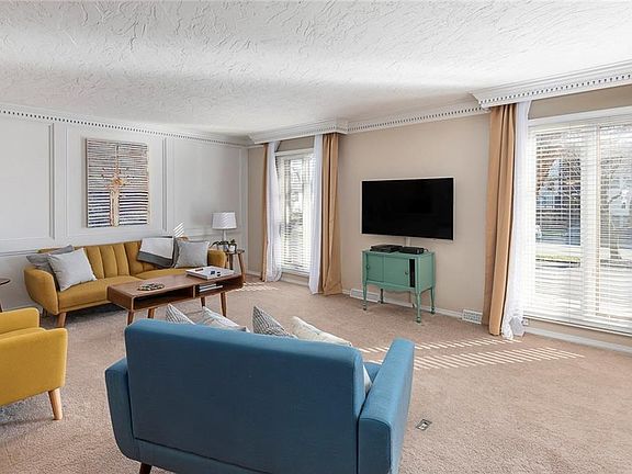 4th image of 1234 Kings Cove Ct