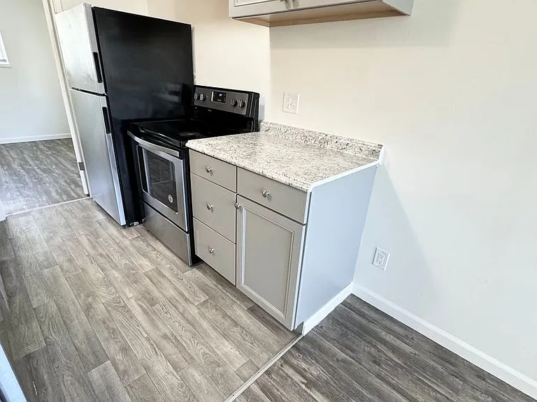 8830 9th Ave SW — Photo 5