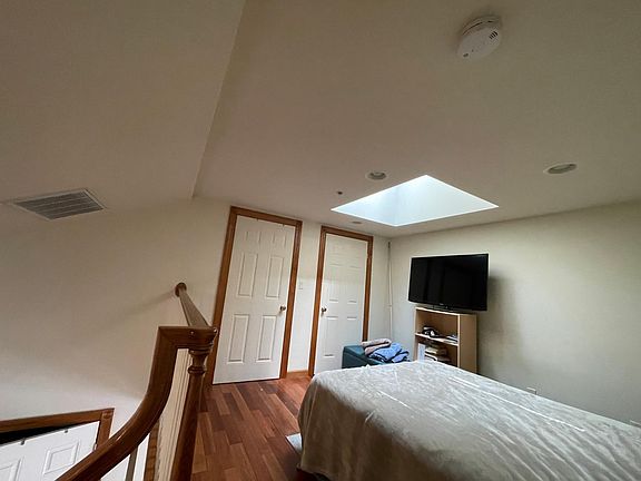 2nd image of 432 Broadway APT 25