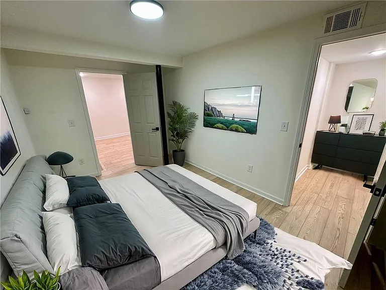 2371 Cresta Dr #2 — Photo 3