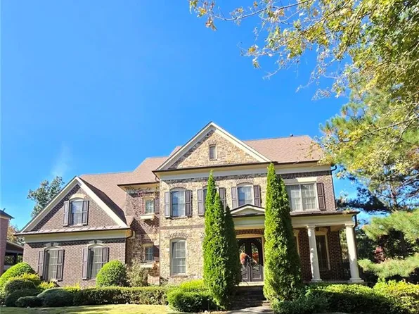 2270 Gracehaven Way, Lawrenceville, GA 30043