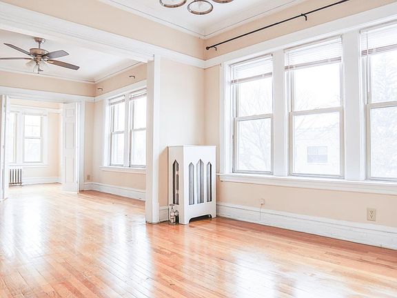 5th image of 4441 N Damen Ave APT A2