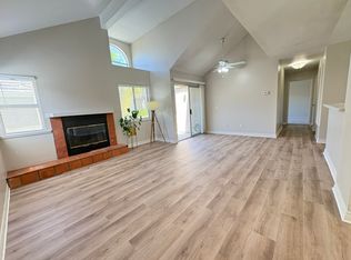 2920 Luciernaga St #2, Carlsbad, CA 92009