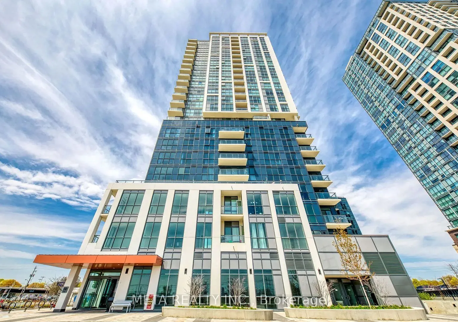 2 bed, $2,600 — Photo 2