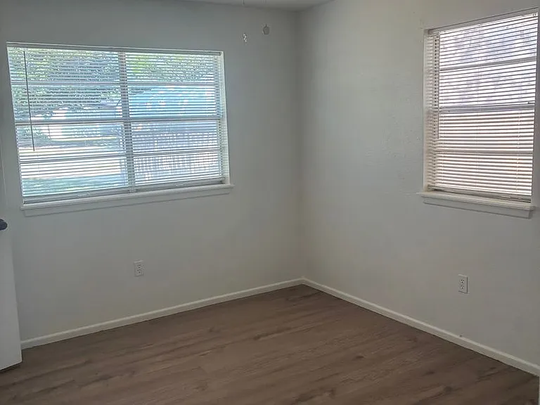 6027 Orlando Ave — Photo 16