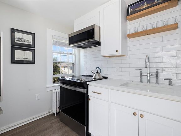 4th image of 259 Gibbs Ave #7