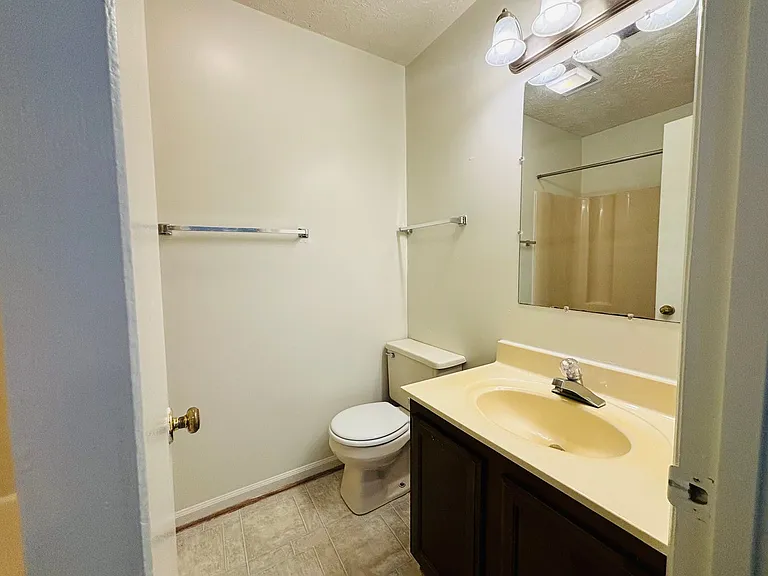 1233PB -Ellett Road Duplexes -Lester - M — Photo 56
