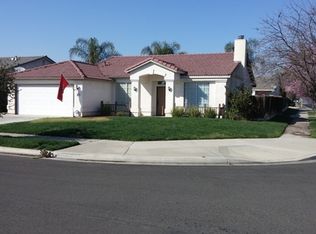802 Wexford Ct, Lemoore, CA 93245